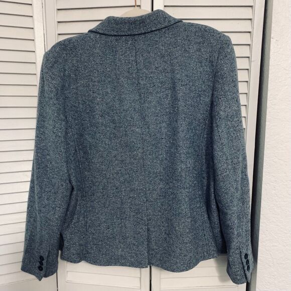 LL Bean Blue Herringbone Tweed Blazer Sz XL Wool Blend Career Classic Heritage - Picture 2 of 9